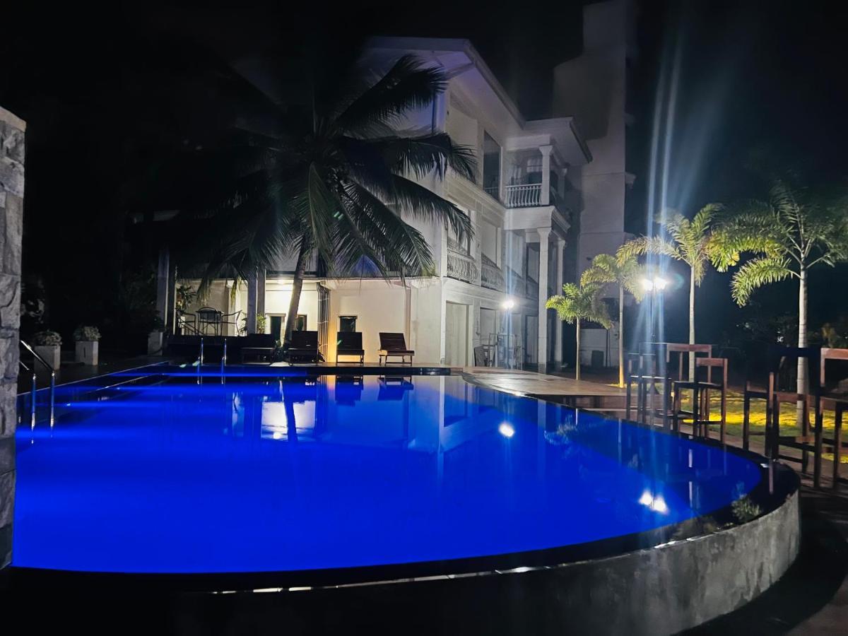 White Land City Hotel Dambulla Kültér fotó