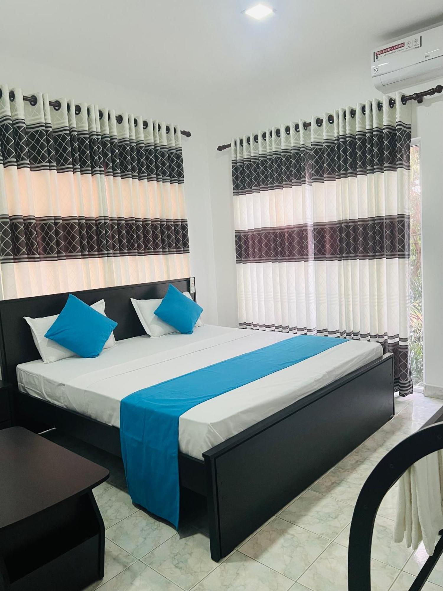 White Land City Hotel Dambulla Kültér fotó