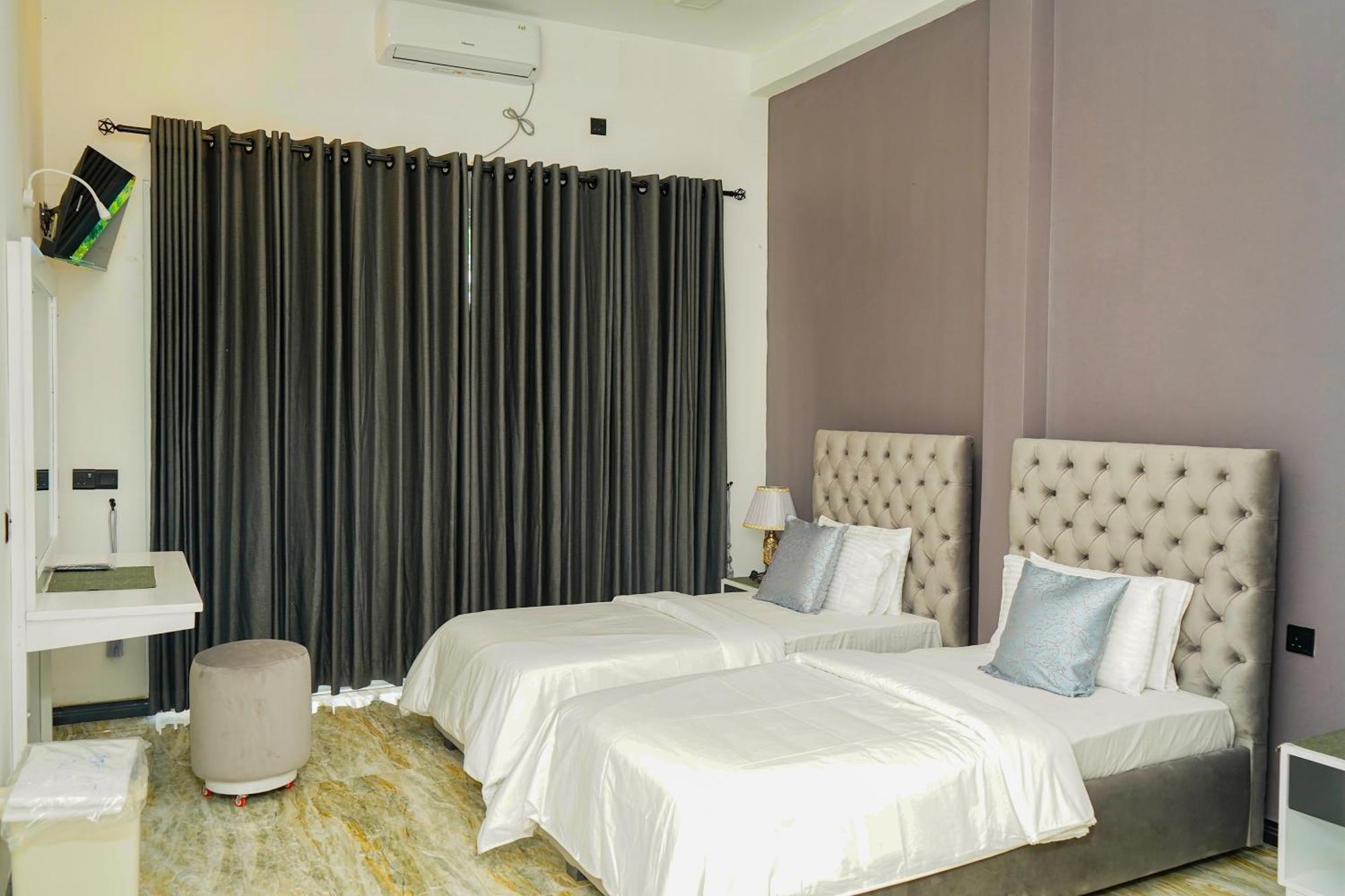 White Land City Hotel Dambulla Kültér fotó